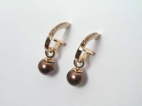 natural chocolate tahitian pearls with champage diamonds