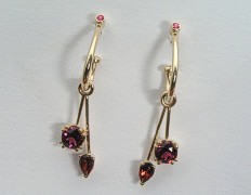 garnet earrings